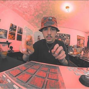 Meet your Posher, Amedeo